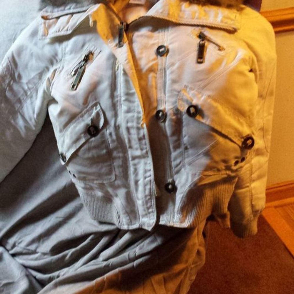 No boundaries girls winter coat Medium 7-9